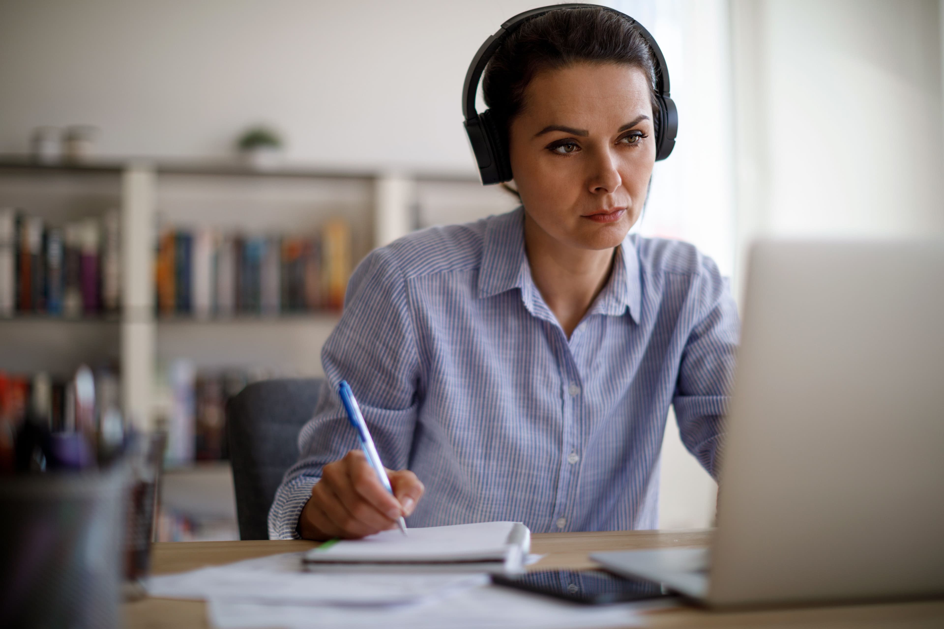 Além do modismo: como a IA ajuda a força de trabalho a estar pronta para articular